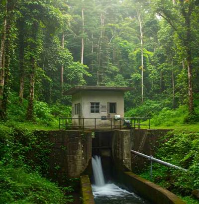 Études techniques et dimensionnement pour la modernisation des centrales hydroélectriques